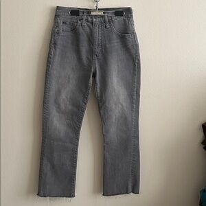 GAP Women's Kick Fit High Rise Raw Hem Gray Wash Distressed Jeans: 27 .. 4R